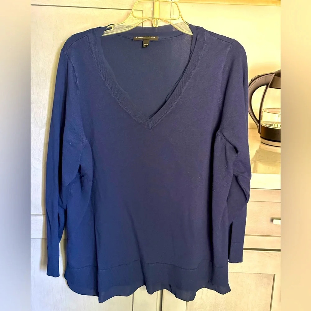 Sweater - Picture 1 of 5